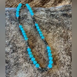 Handcrafted turquoise necklace